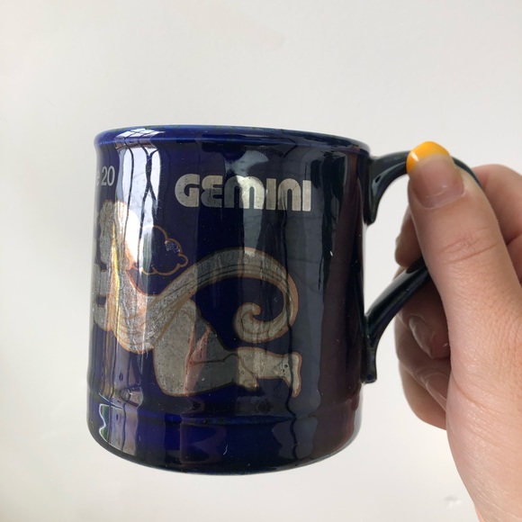 Vintage Gemini mug - Picture 5 of 13